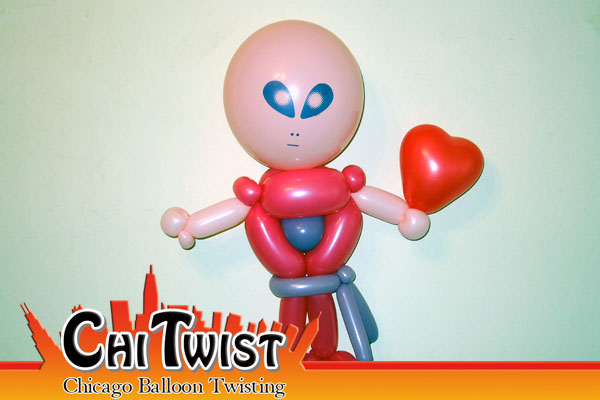 Love Alien Valentine's Day Balloon
