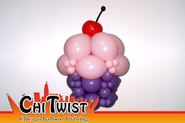 giant balloon cupcake
