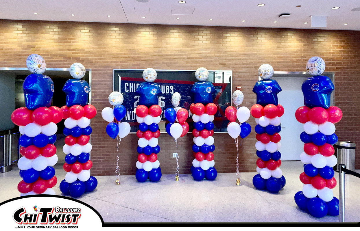 chicago cubs balloon columns